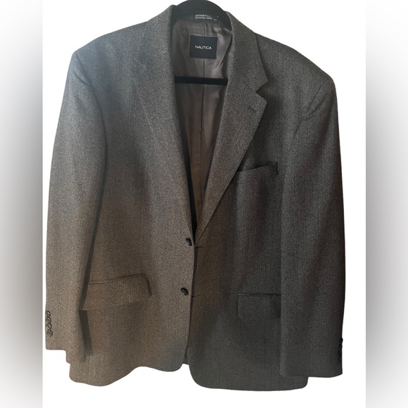 Nautica All Wool Blazer  Grey and Black Herringbone Pattern Superior Tailoring - Picture 2 of 11